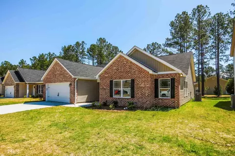 112 Back Cedar, Centerville, GA 31028 photo 2