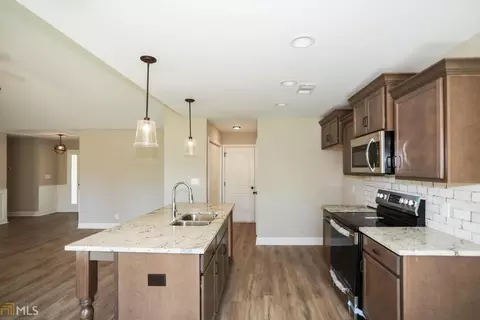 112 Back Cedar, Centerville, GA 31028 photo 7