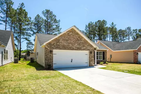 114 Back Cedar, Centerville, GA 31028 photo 2