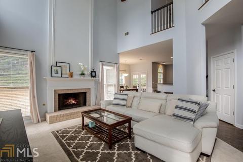 2046 Suwanee Woods Ln, Duluth, GA 30097 photo 23