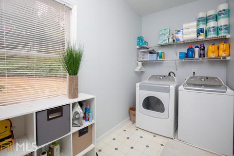 2046 Suwanee Woods Ln, Duluth, GA 30097 photo 25