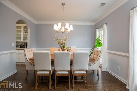 2046 Suwanee Woods Ln, Duluth, GA 30097 photo 12
