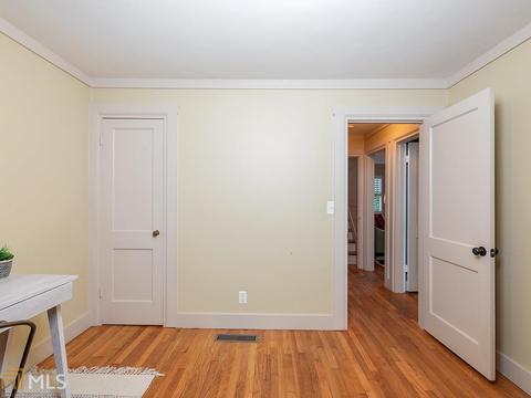 3372 Keswick Dr, Chamblee, GA 30341 photo 14