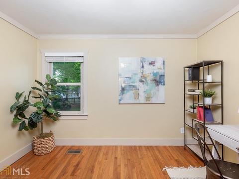 3372 Keswick Dr, Chamblee, GA 30341 photo 15
