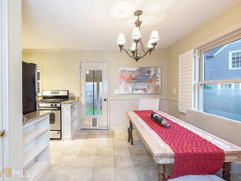 3372 Keswick Dr, Chamblee, GA 30341 photo 5