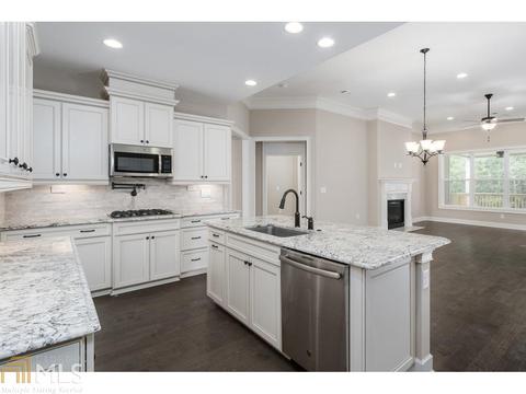3920 Great Pine Dr, Gainesville, GA 30504 photo 13