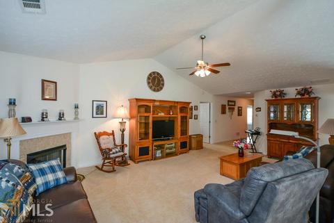 251 Memory Ln, Winder, GA 30680 photo 8
