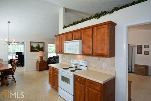 251 Memory Ln, Winder, GA 30680 photo 15