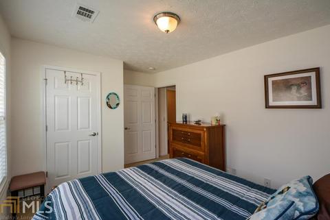 251 Memory Ln, Winder, GA 30680 photo 23