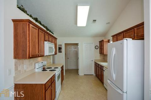 251 Memory Ln, Winder, GA 30680 photo 13