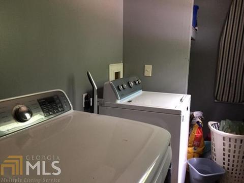 896 Walnut Dr, Monroe, GA 30655 photo 9