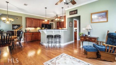 391 Prime Dr, Commerce, GA 30530 photo 4