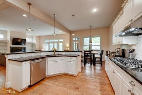 2998 Park, Chamblee, GA 30341 photo 9