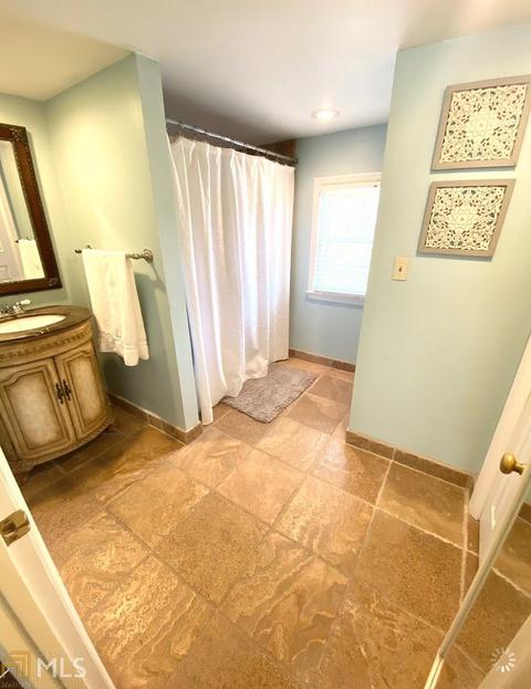 208 Waverly Way, Lagrange, GA 30240 photo 9