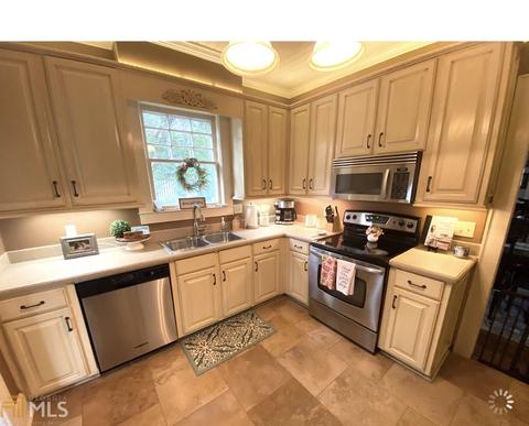 208 Waverly Way, Lagrange, GA 30240 photo 4