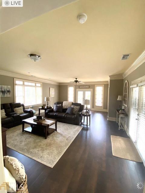 208 Waverly Way, Lagrange, GA 30240 photo 2