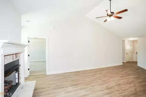 122 Back Cedar, Centerville, GA 31028 photo 8