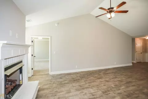 118 Back Cedar, Centerville, GA 31028 photo 7