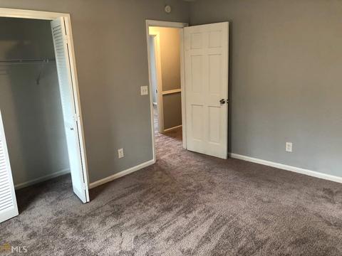 5890 Fox Run, Rex, GA 30273 photo 28