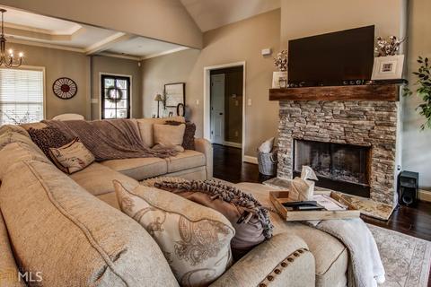 118 Stephens Point Dr, Jackson, GA 30233 photo 11
