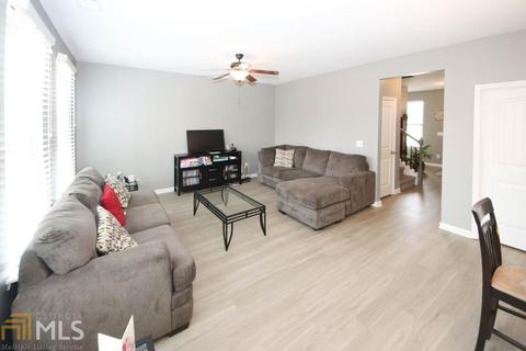 4085 Mcclendon Way, Rex, GA 30273 photo 11