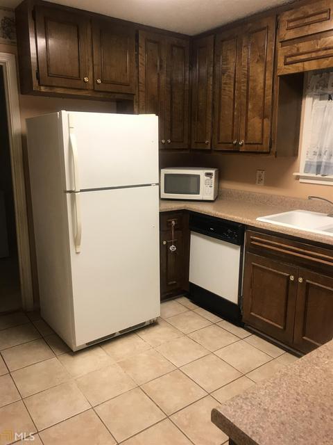 117 Meadowview Ln, Williamson, GA 30292 photo 6