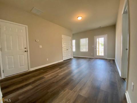 10706 Buckingham Cir, Hampton, GA 30228 photo 18