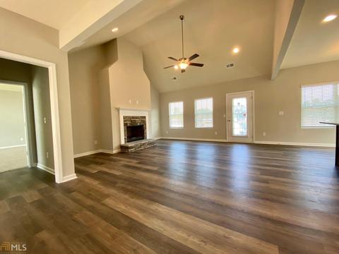 10706 Buckingham Cir, Hampton, GA 30228 photo 9