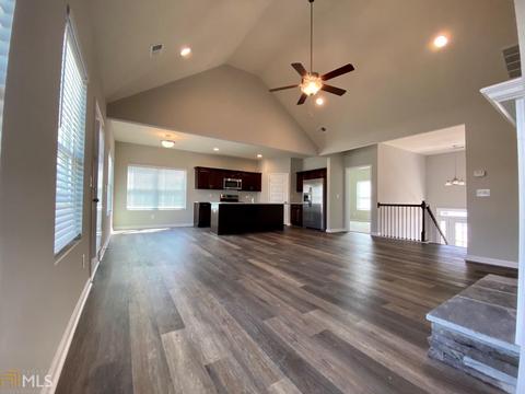 10706 Buckingham Cir, Hampton, GA 30228 photo 7