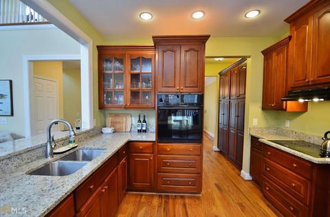 118 Thundering Waters Dr, Cornelia, GA 30531 photo 9