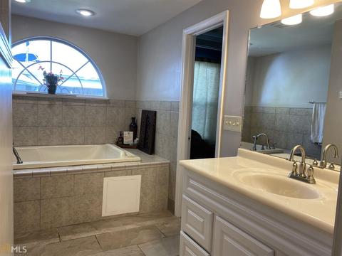 914 Maple Dr, Griffin, GA 30224 photo 18