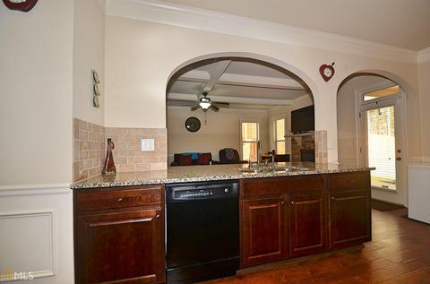 305 Riverstone Dr, Covington, GA 30014 photo 11