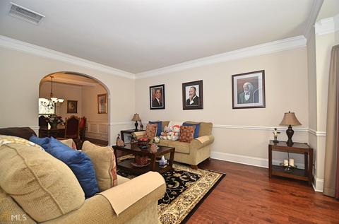 305 Riverstone Dr, Covington, GA 30014 photo 4