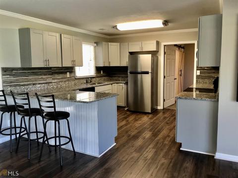 3236 Hamilton Rd, Lagrange, GA 30241 photo 4
