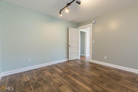 433 E Louise St, Clarkesville, GA 30523 photo 17