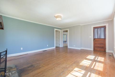 433 E Louise St, Clarkesville, GA 30523 photo 6