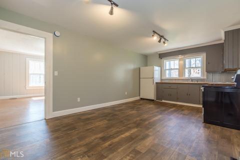 433 E Louise St, Clarkesville, GA 30523 photo 12