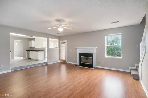 417 Legacy Way, Hampton, GA 30228 photo 2