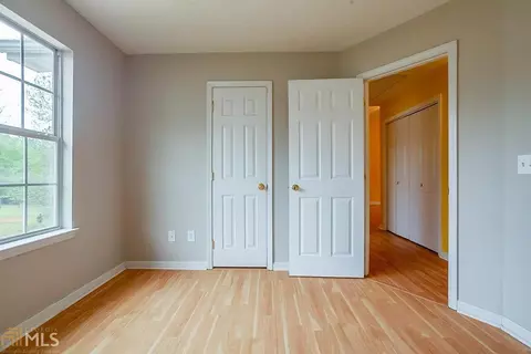 20 Shane Cir, Covington, GA 30016 photo 13