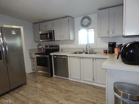 359 Spring Valley Dr, Byron, GA 31008 photo 9