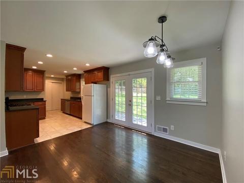 3016 Whispering Hills Dr, Atlanta, GA 30341 photo 5