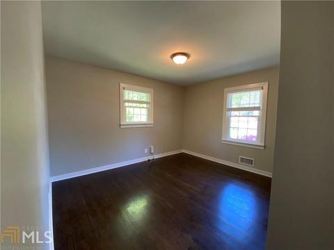 3016 Whispering Hills Dr, Atlanta, GA 30341 photo 15