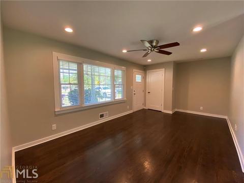 3016 Whispering Hills Dr, Atlanta, GA 30341 photo 8