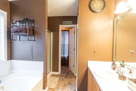 75 Burdell Dr, Covington, GA 30016 photo 9