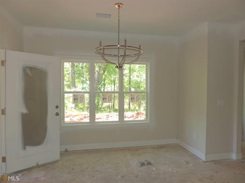24 E Hill St, Newnan, GA 30263 photo 3