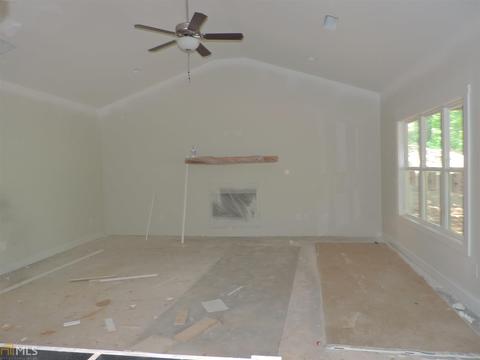 24 E Hill St, Newnan, GA 30263 photo 4