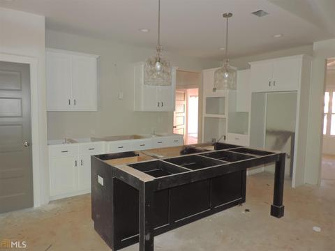 24 E Hill St, Newnan, GA 30263 photo 2