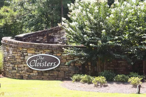 402 Canterbury Dr, Lagrange, GA 30241