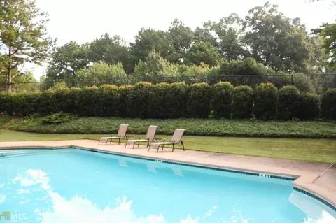 504 Canterbury Dr, Lagrange, GA 30241 photo 11