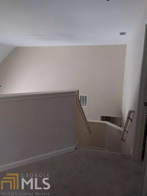 203 SE Lindsay Taylor Dr, Lagrange, GA 30241 photo 9